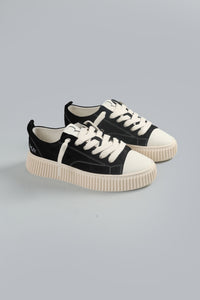 Treble Sneakers