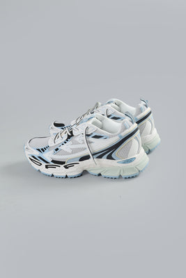 BE RIGHT BACK SNEAKERS