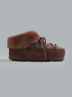 X GUEST IN RESIDENCE EVX CHALET MULE FUR