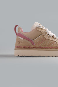 W LOWMEL MEADOW SAND CASTLE