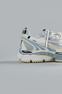 BE RIGHT BACK SNEAKERS