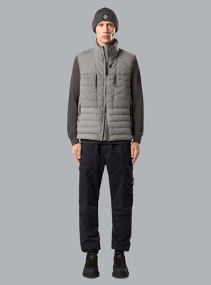 SEAMLESS TUNNEL NYLON DOWN-TC VEST CEMENT