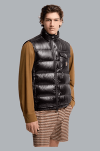 UYCHI VEST