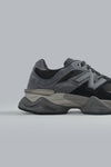 9060 SNEAKERS BLACK