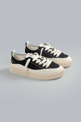 Treble Sneakers