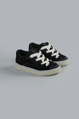 Avenue Black