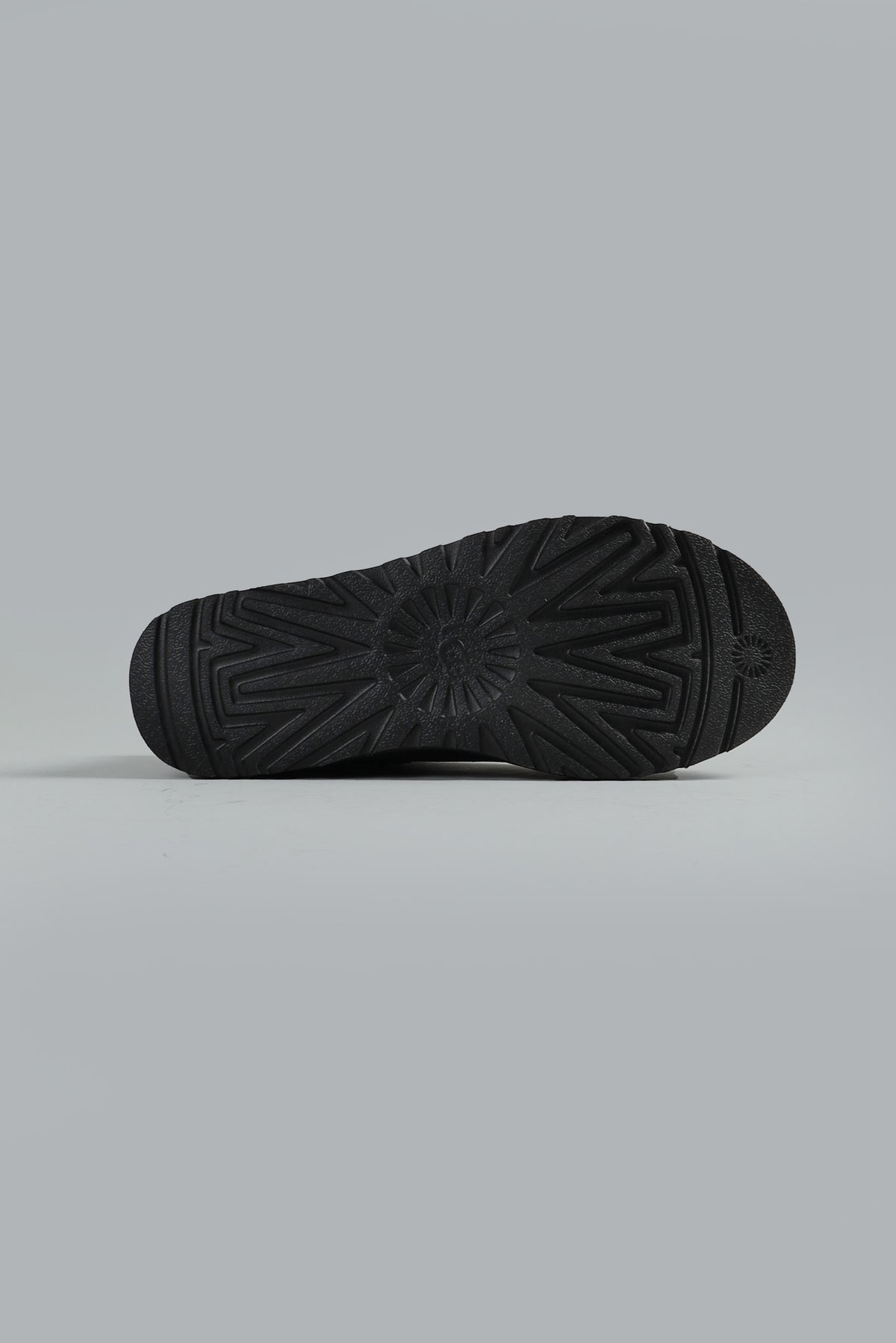 Classic Ultra Mini Schwarz