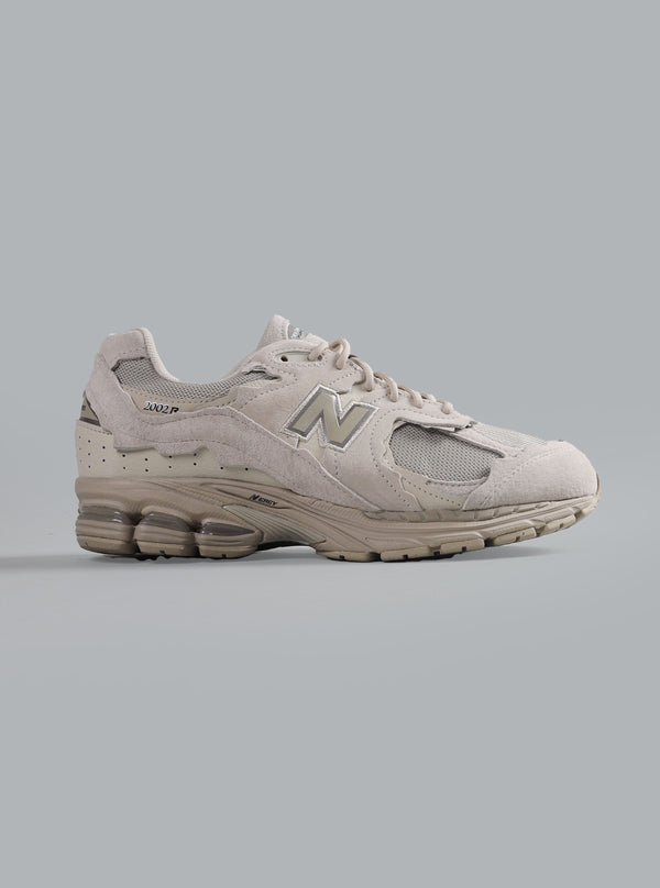 2002 SNEAKERS SHIPYARD