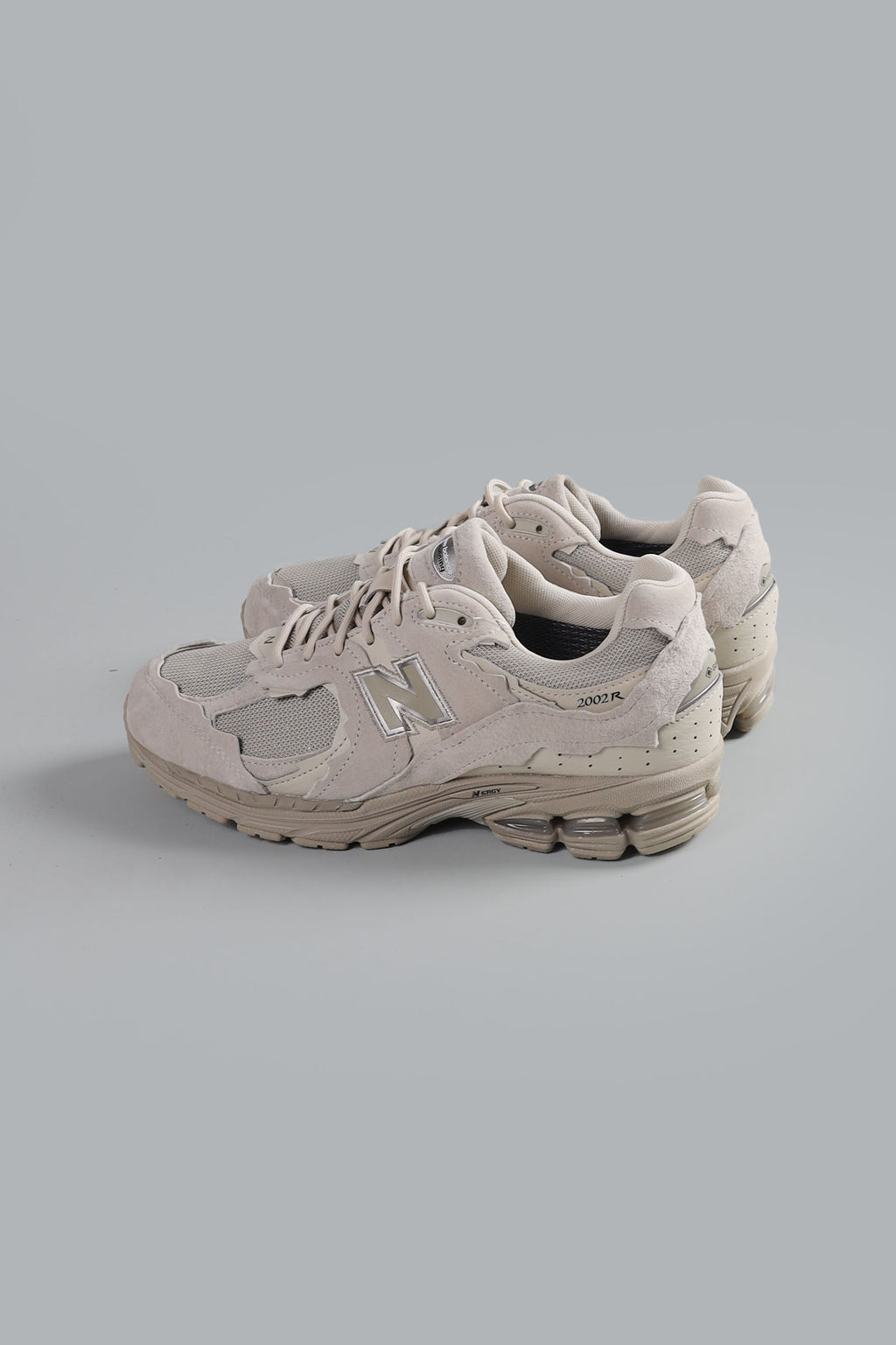 2002 SNEAKERS SHIPYARD