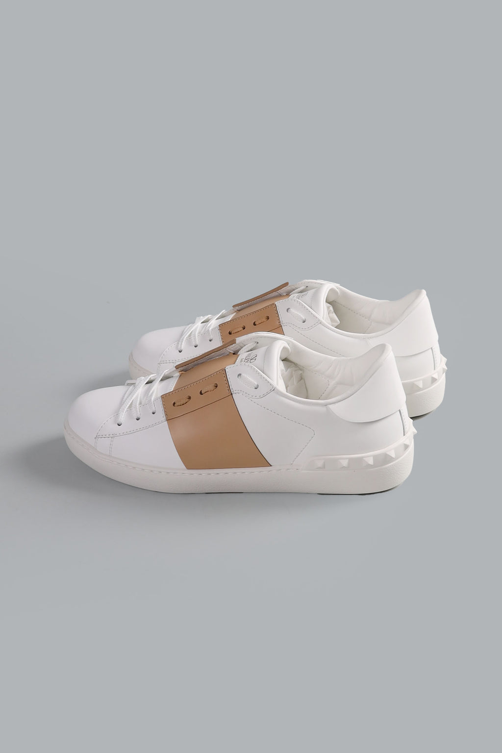 OPEN SNEAKERS