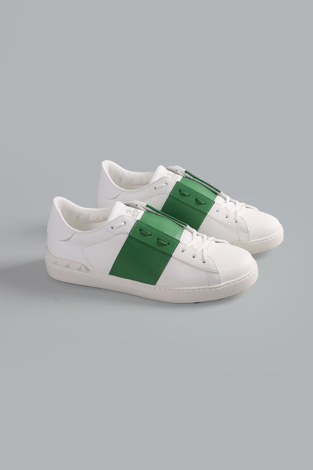 OPEN SNEAKERS