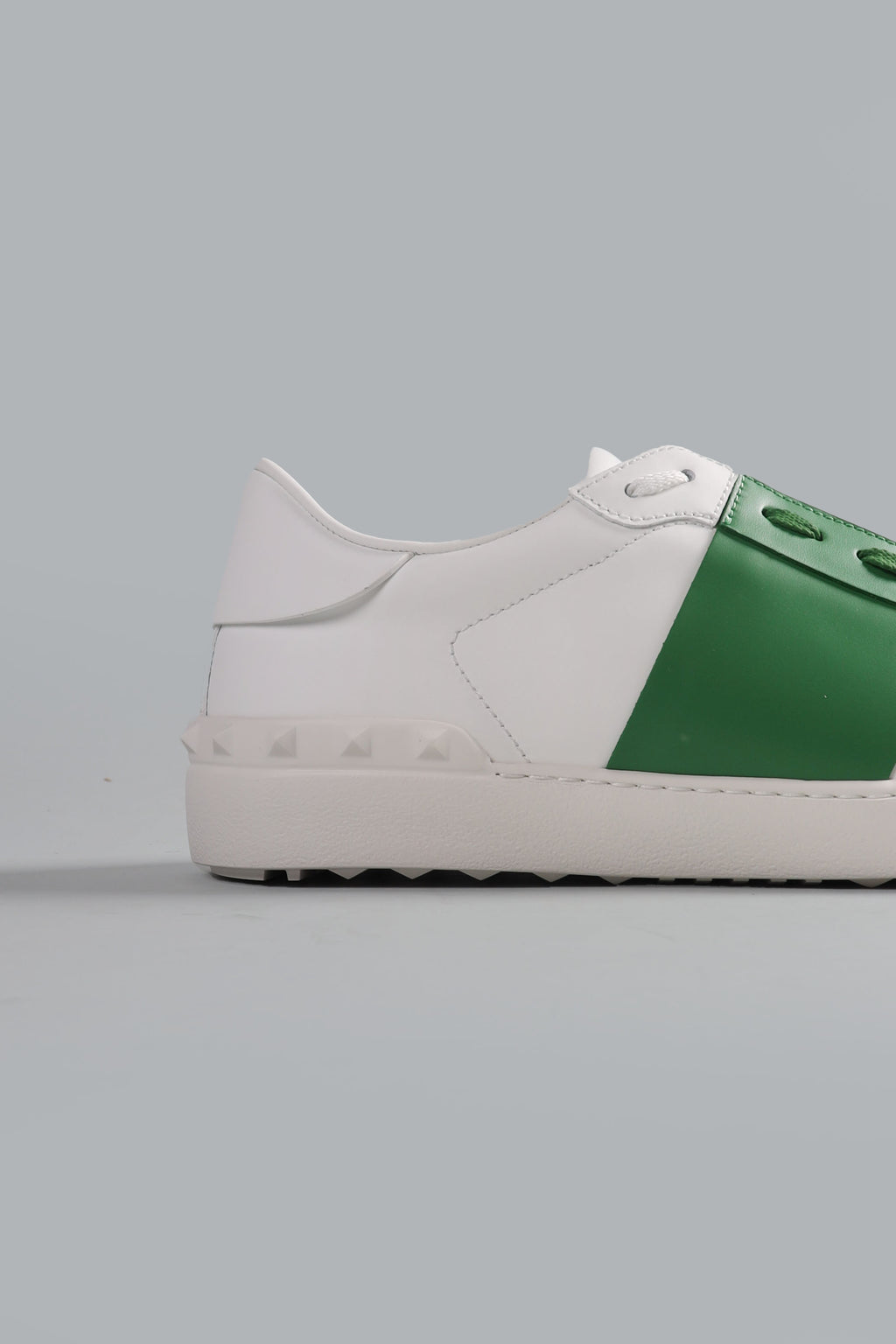 OPEN SNEAKERS