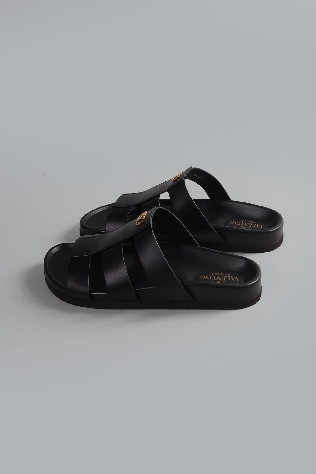 STUDSHIELD SANDALS