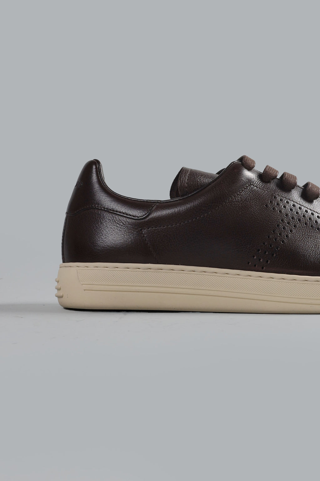 SOFT SUPPLE LEATHER WARWICK SNEAKERS