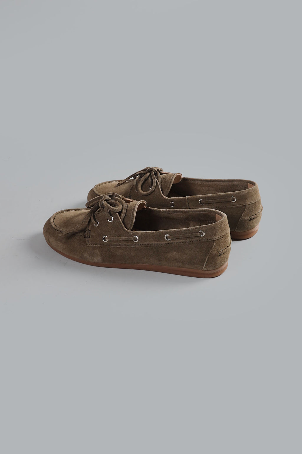 Bootvormige loafers van geborsteld suède, kaki