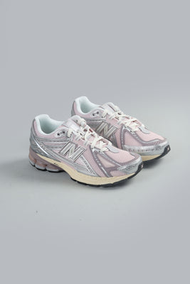 1906 Pink