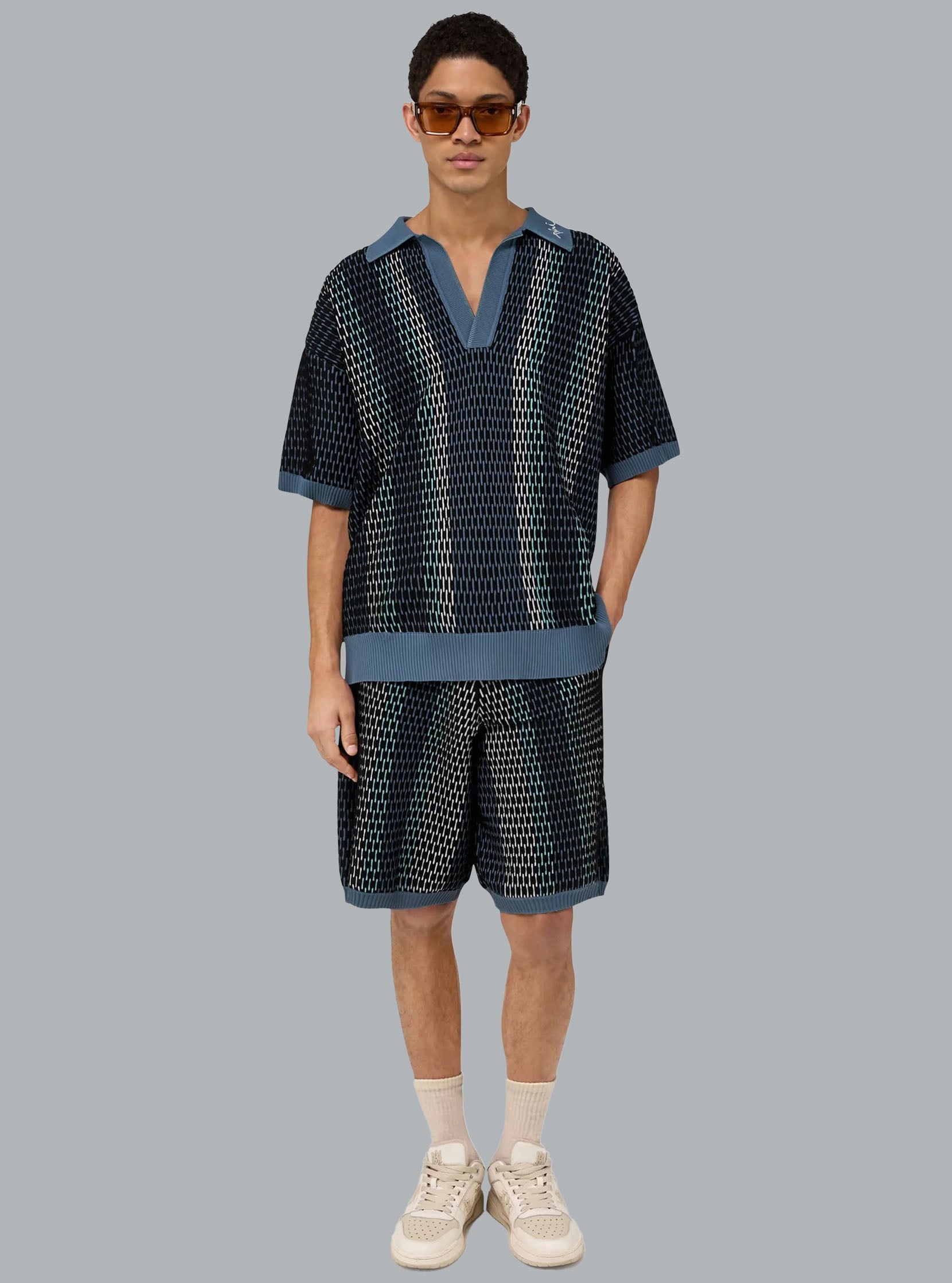 STRIPED SHORT BLUE