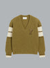 AMI DE COEUR PATCH COLLEGE V-NECK ARMY GREEN