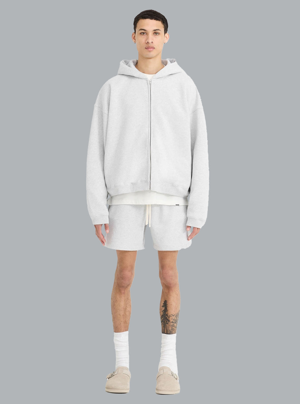 Initial Boxy-Zip-Hoodie Grau