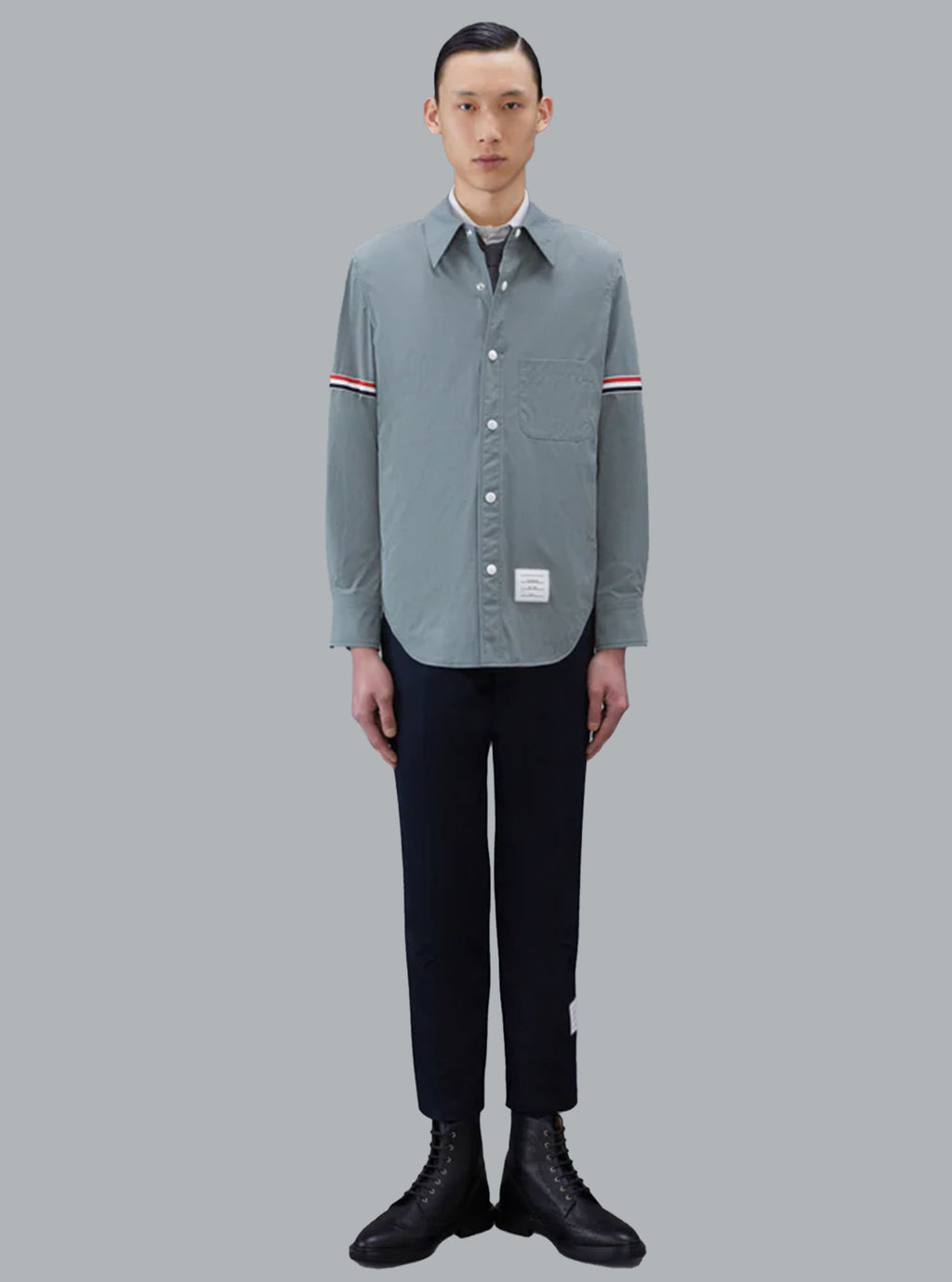 Hemdjacke aus Nylon mit Armbändern