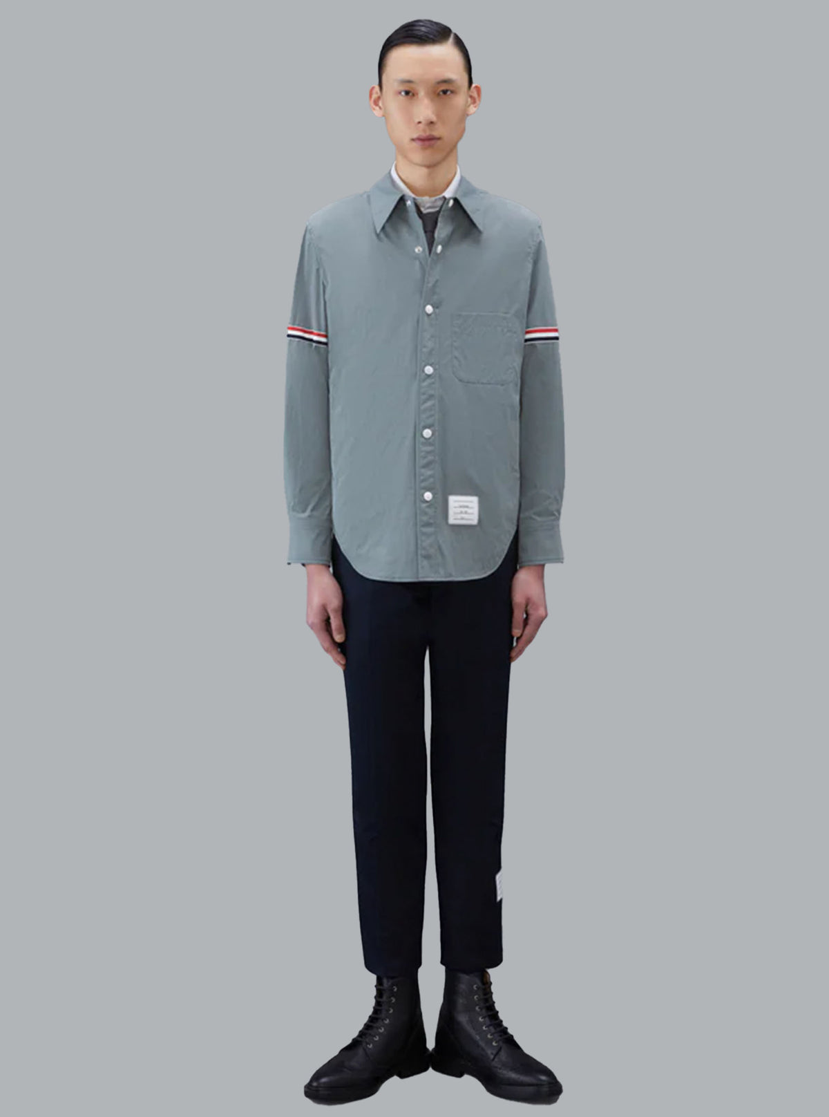 Hemdjacke aus Nylon mit Armbändern