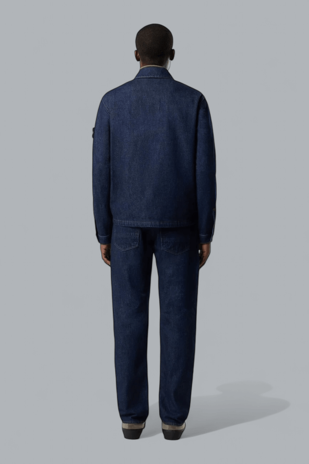 INDIGO DENIM RINSED STRAIGHT FIT JEANS