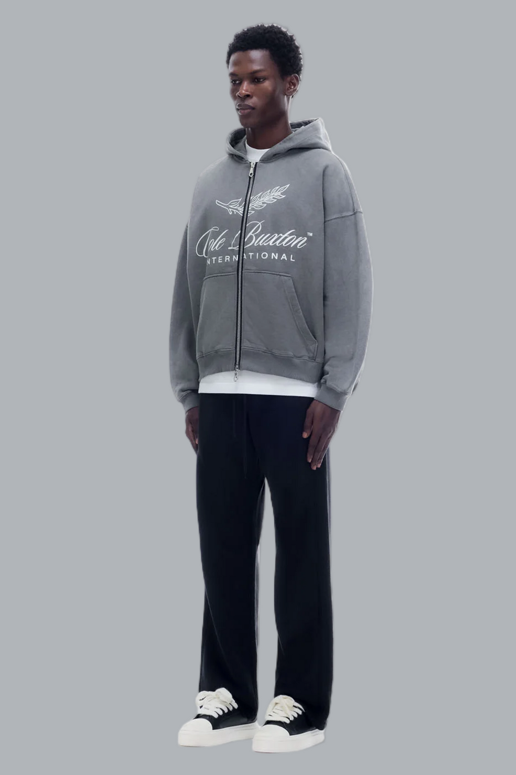 INTERNATIONAL ZIP THROUGH HOODIE