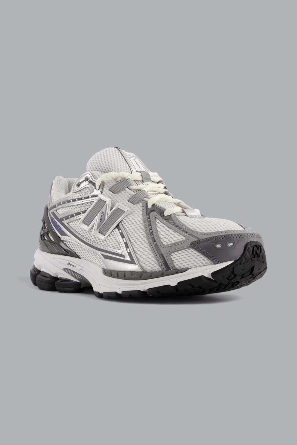 1906 SNEAKERS
