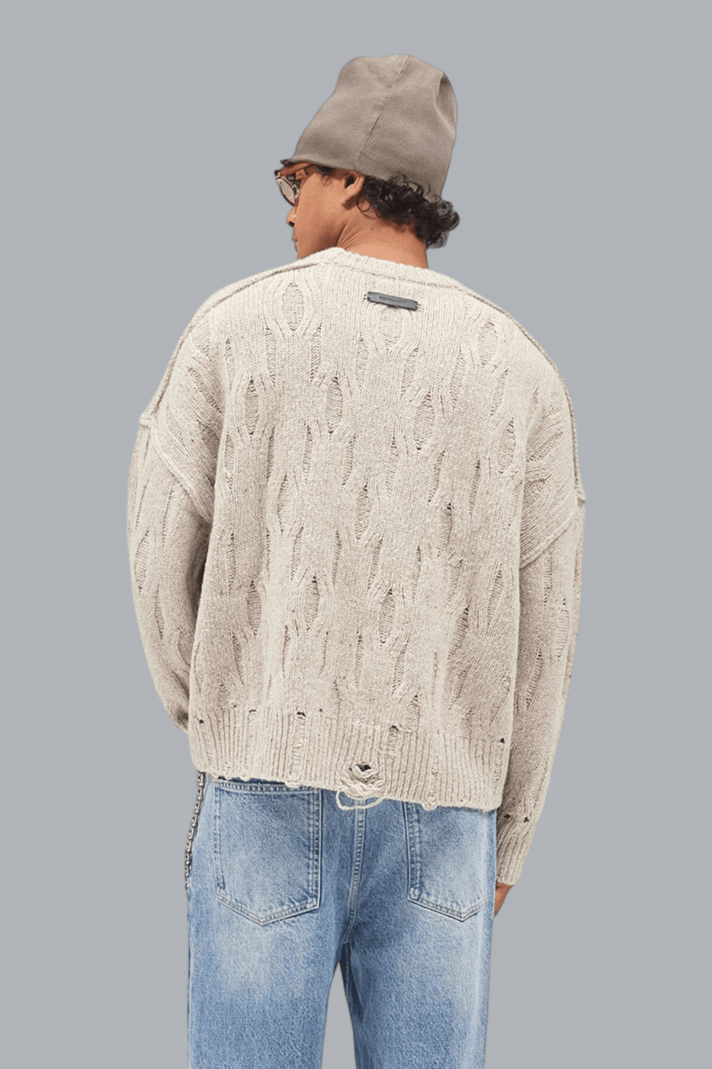 DISTRESSED KNIT CREWNECK