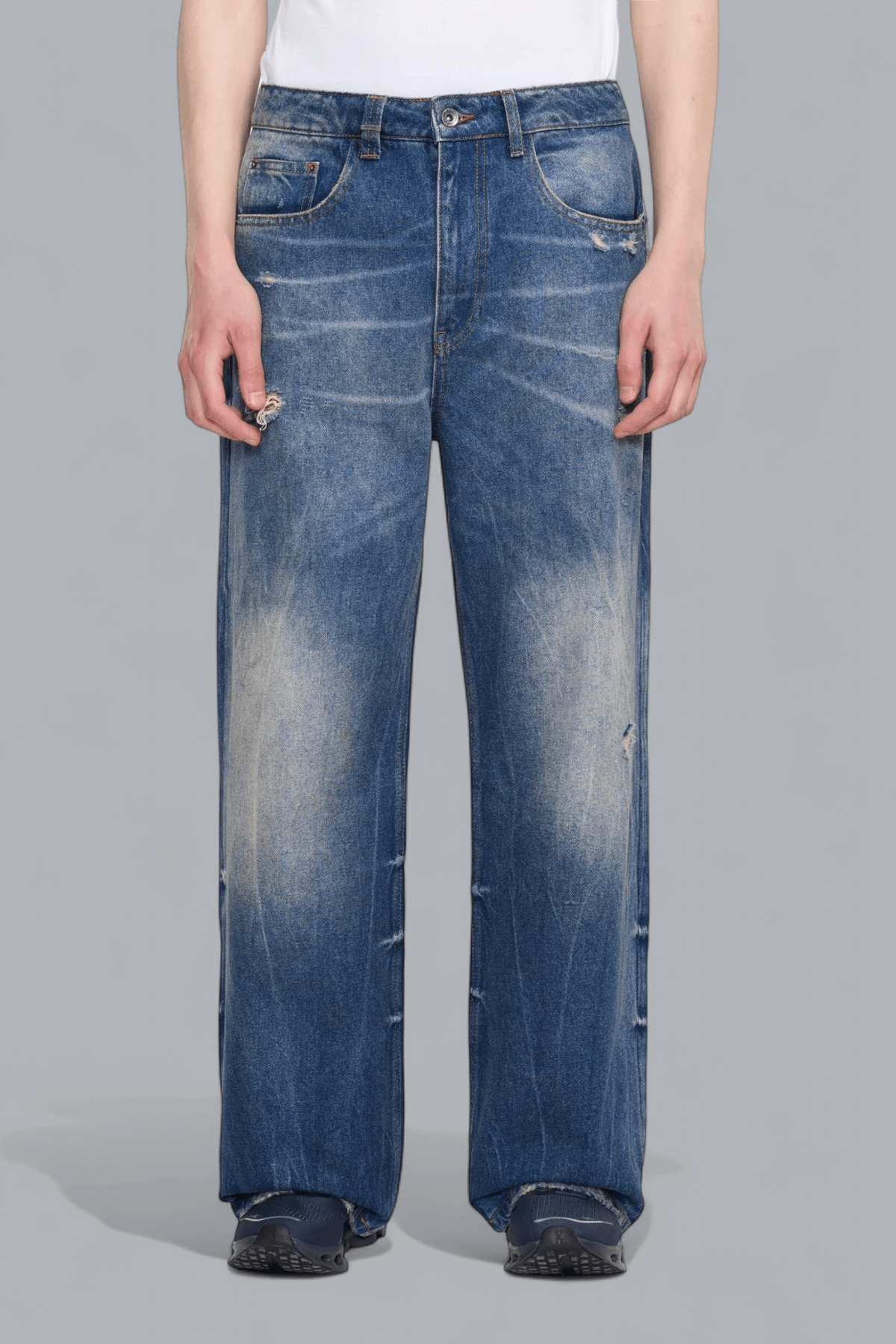 RELAXED JEANS