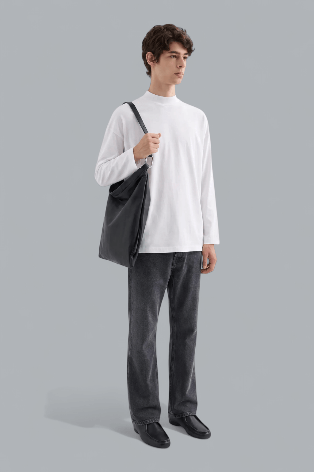 MOCK NECK LONG SLEEVE T-SHIRT