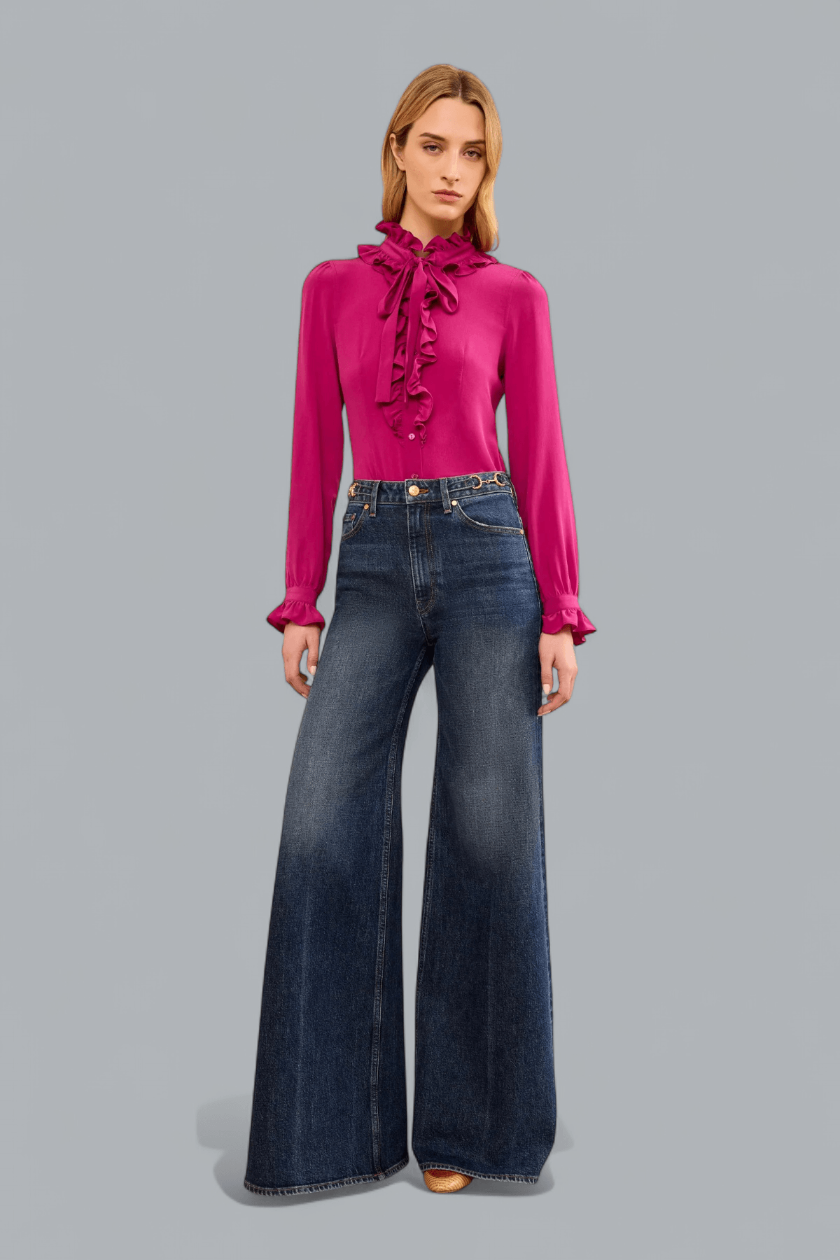 THE STRETCH VALORY FLARED JEANS