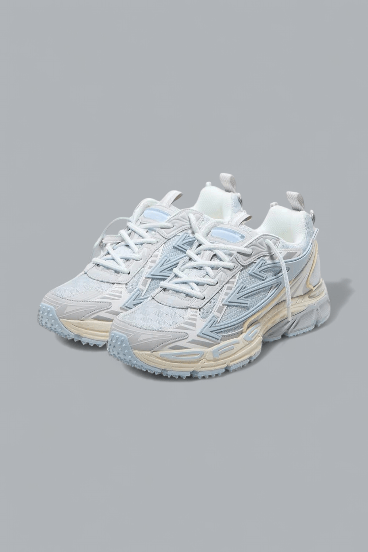 BE RIGHT BACK SNEAKERS