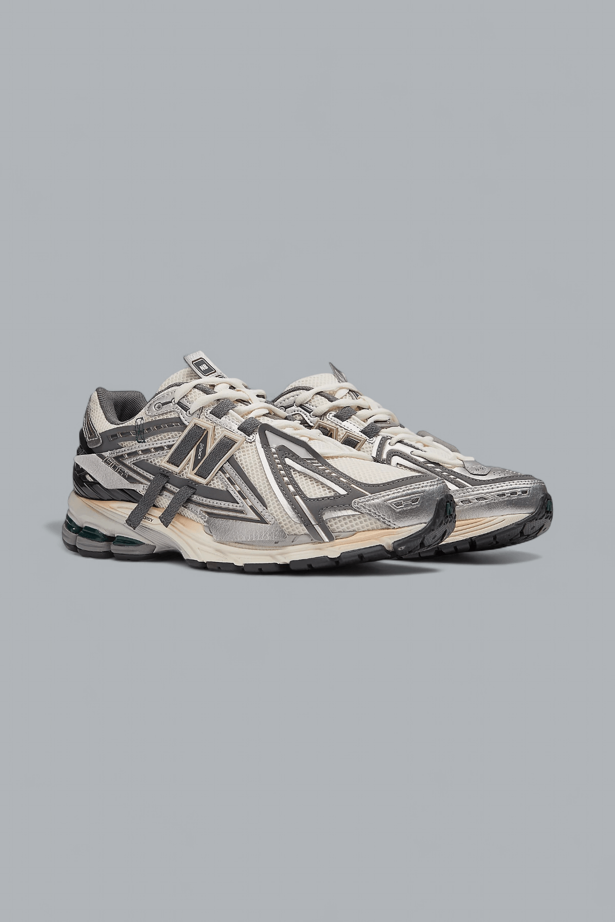 1906 SNEAKERS