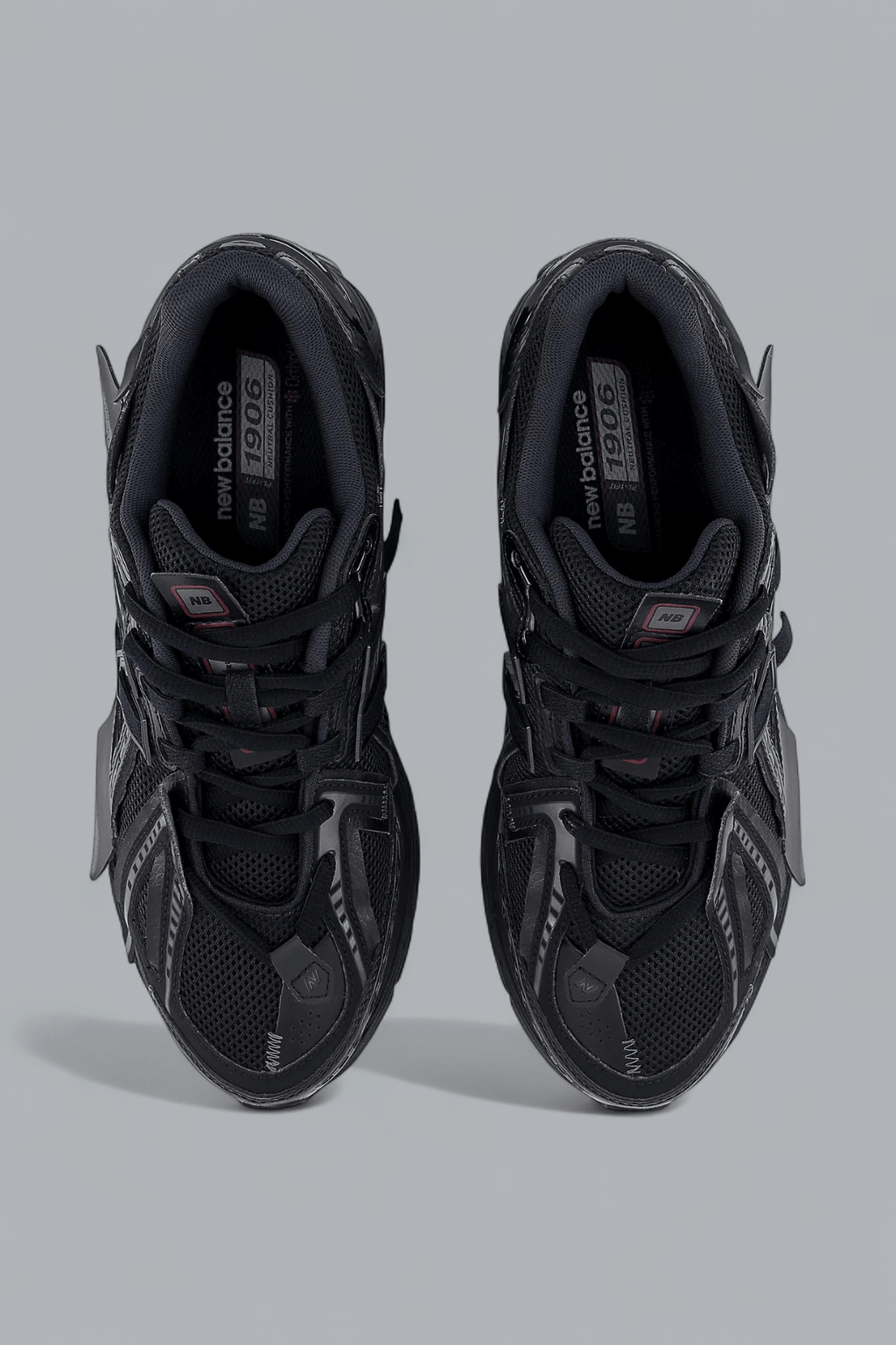 1906 SNEAKERS