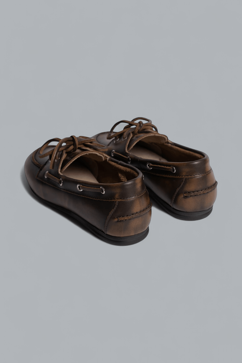 BOAT LOAFERS BRUSHED LEATHER
