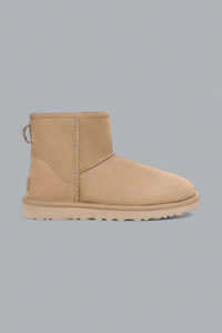 CLASSIC MINI II ANKLE BOOTS LIGHT BEIGE LIGHT BEIGE