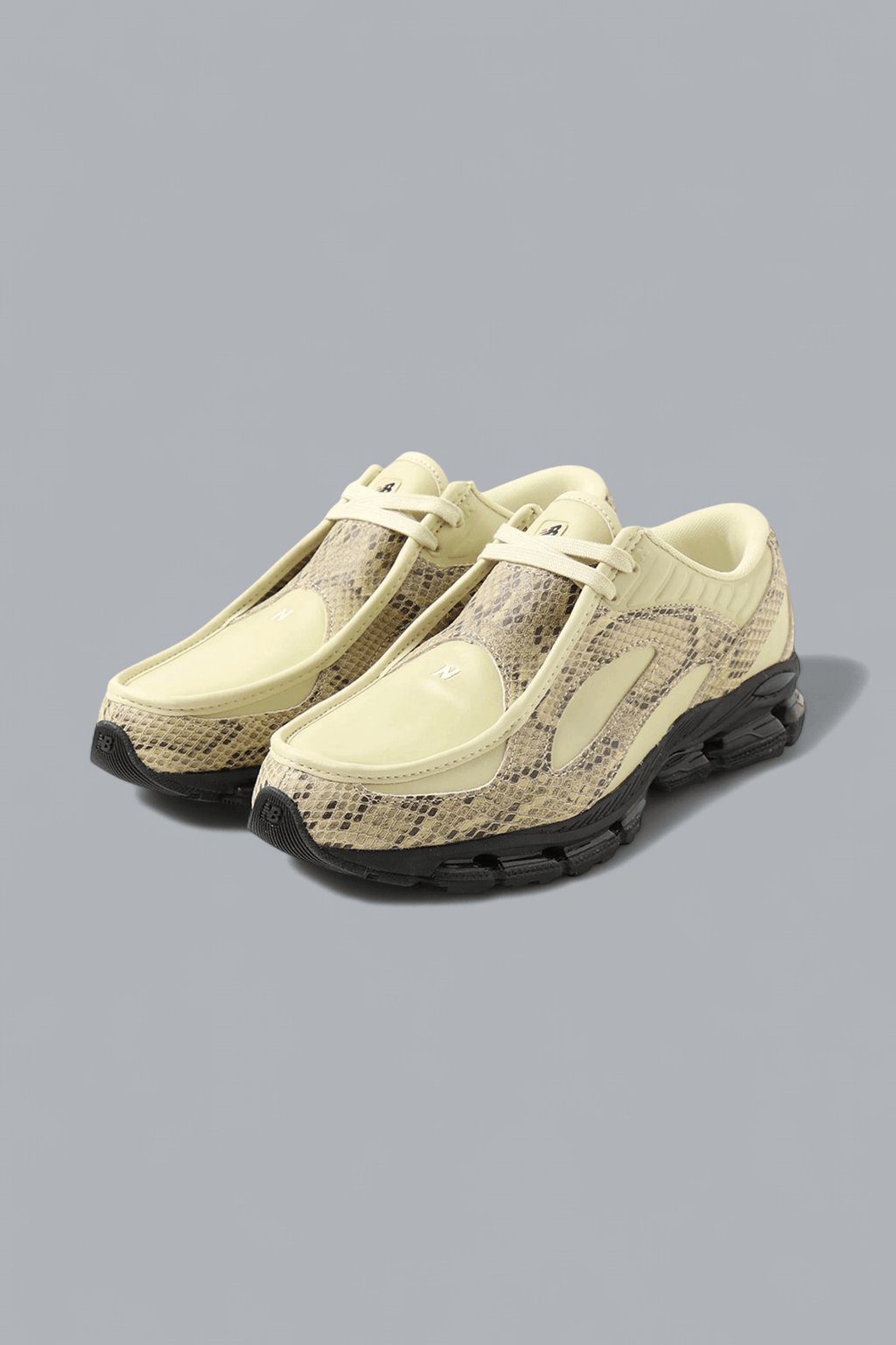 1890A SNEAKERS