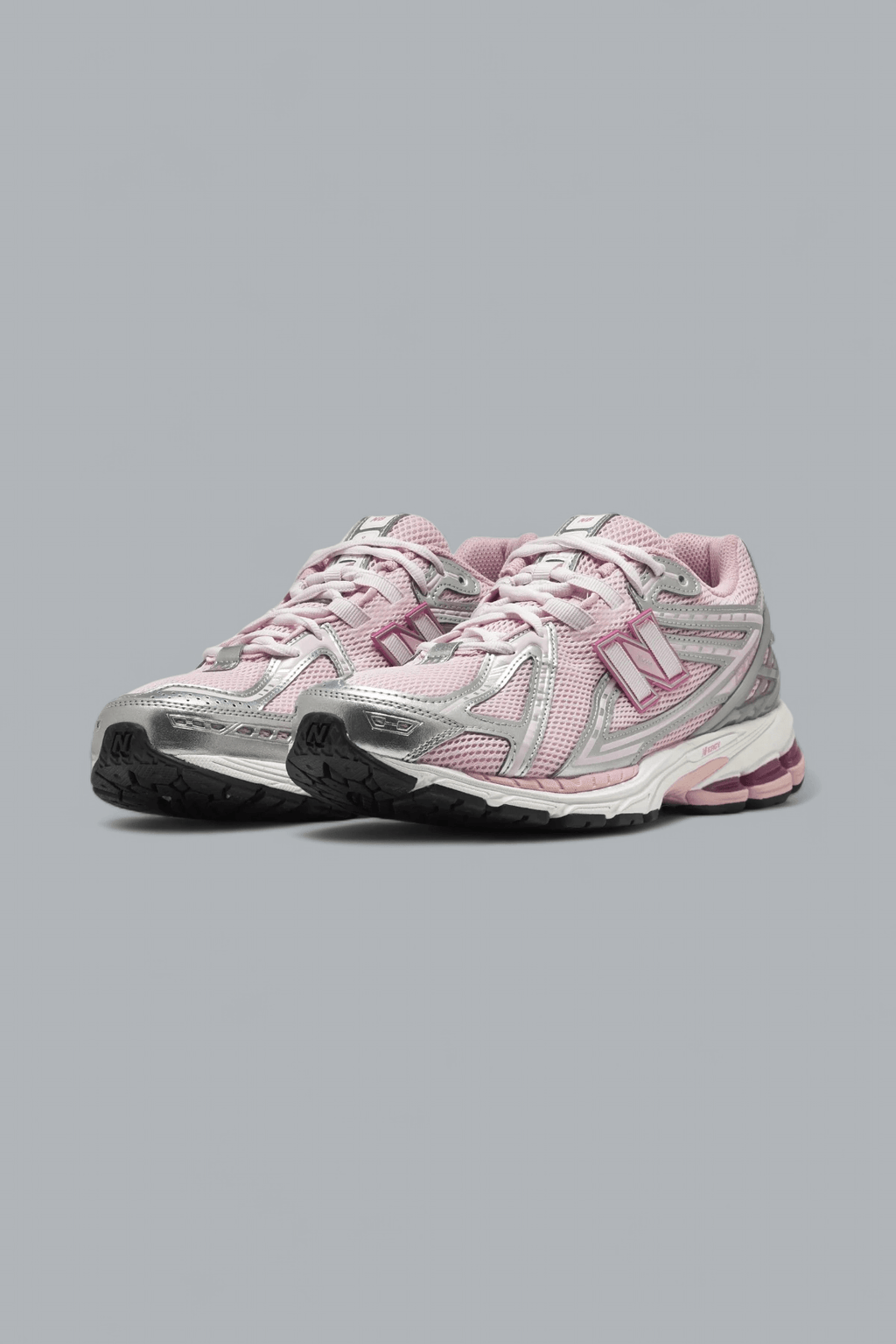 1906 SNEAKERS