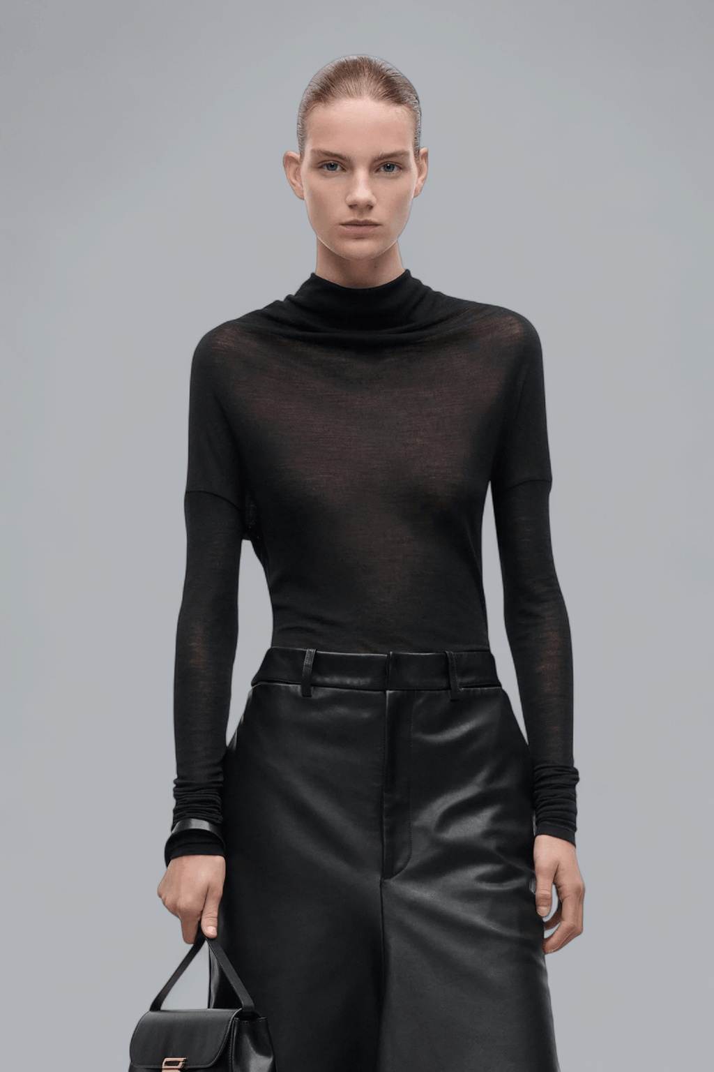DRAPED LONG SLEEVE TOP