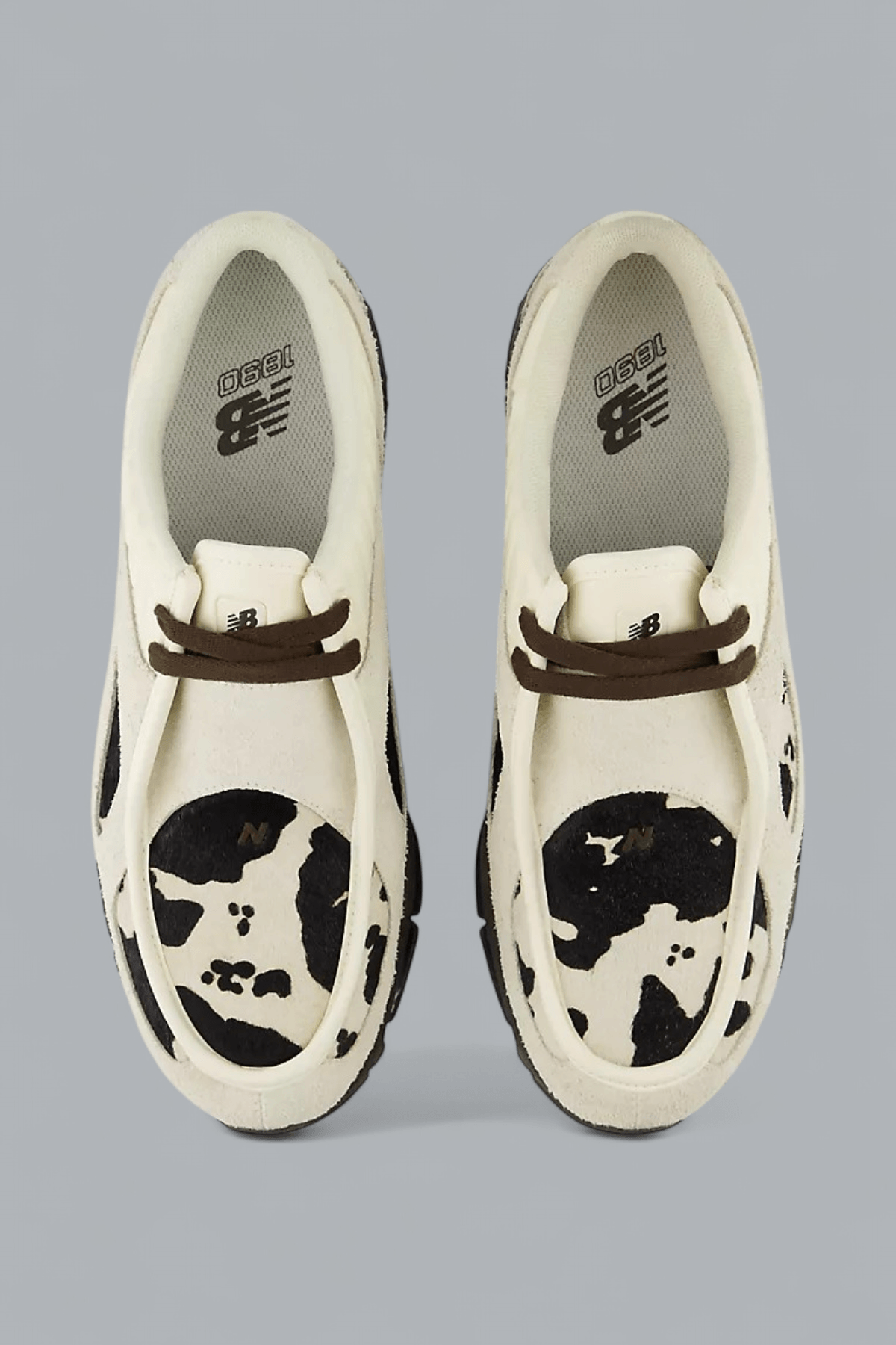 1890A Sneakers