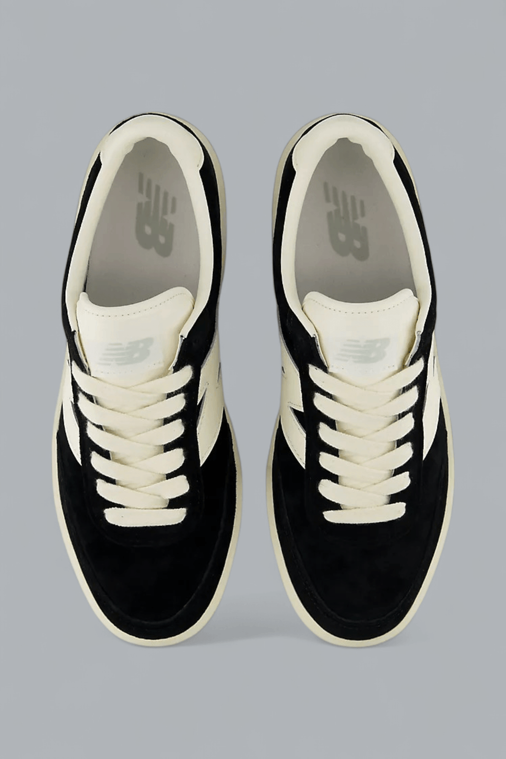750 SNEAKERS