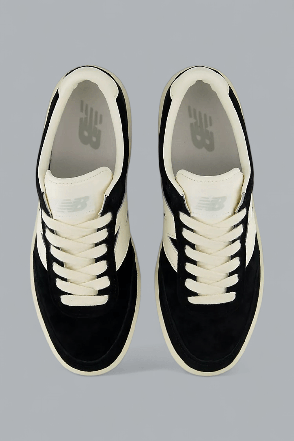 750 SNEAKERS