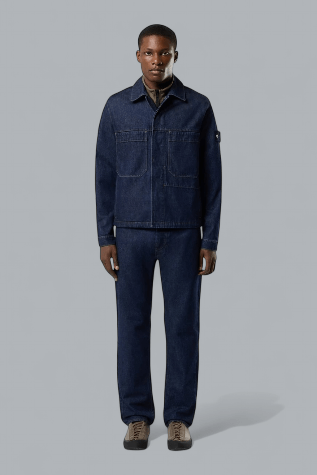 INDIGO DENIM RINSED STRAIGHT FIT JEANS
