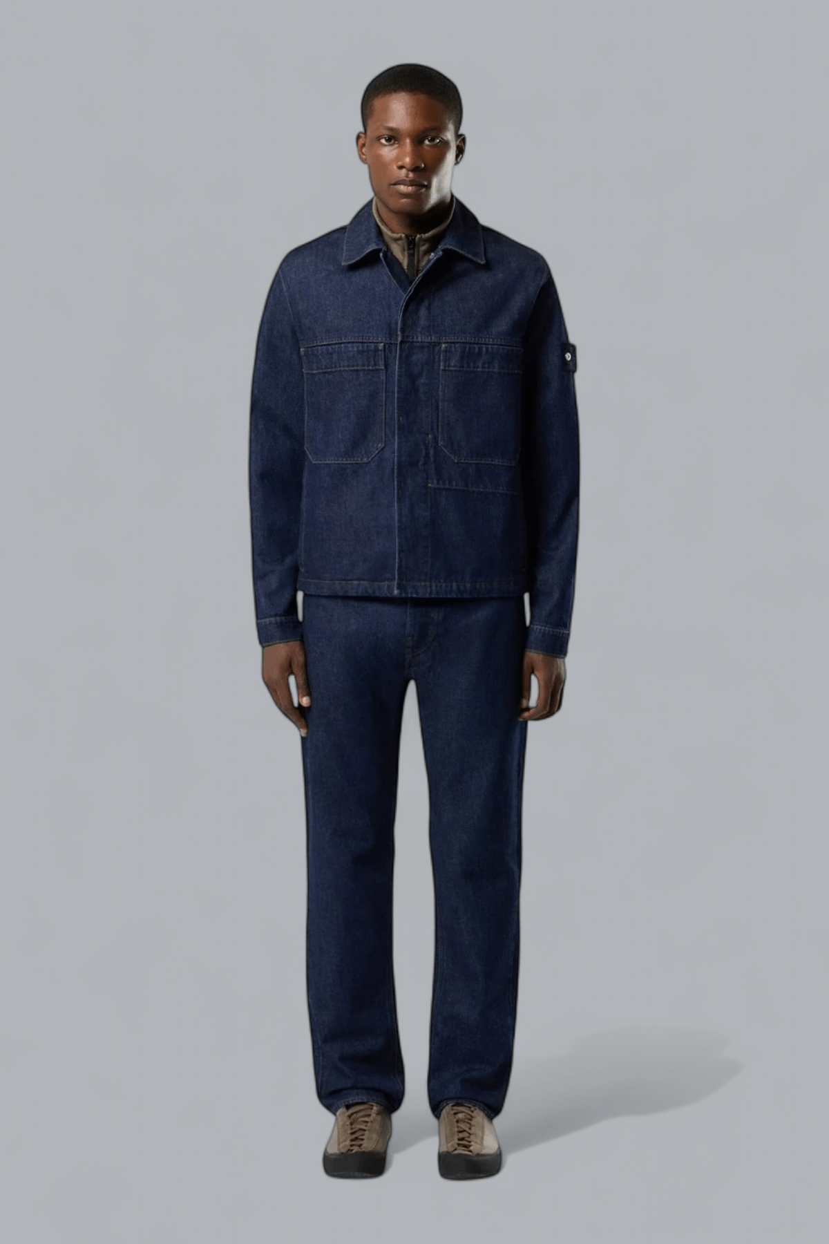 INDIGO DENIM RINSED STRAIGHT FIT JEANS