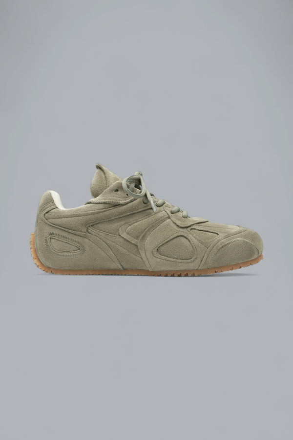 SLOW RUNNERS