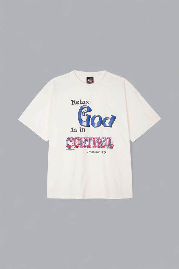THE PERFECT VINTAGE GOD IS IN CONTROL T-SHIRT
