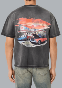 24-uurs service T-shirt met zwarte vlekken