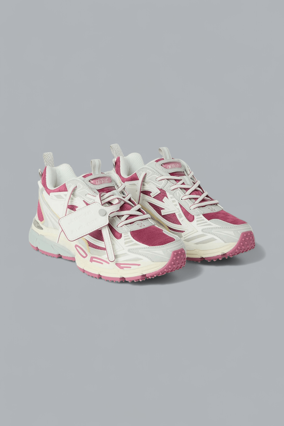 BE RIGHT BACK SNEAKERS