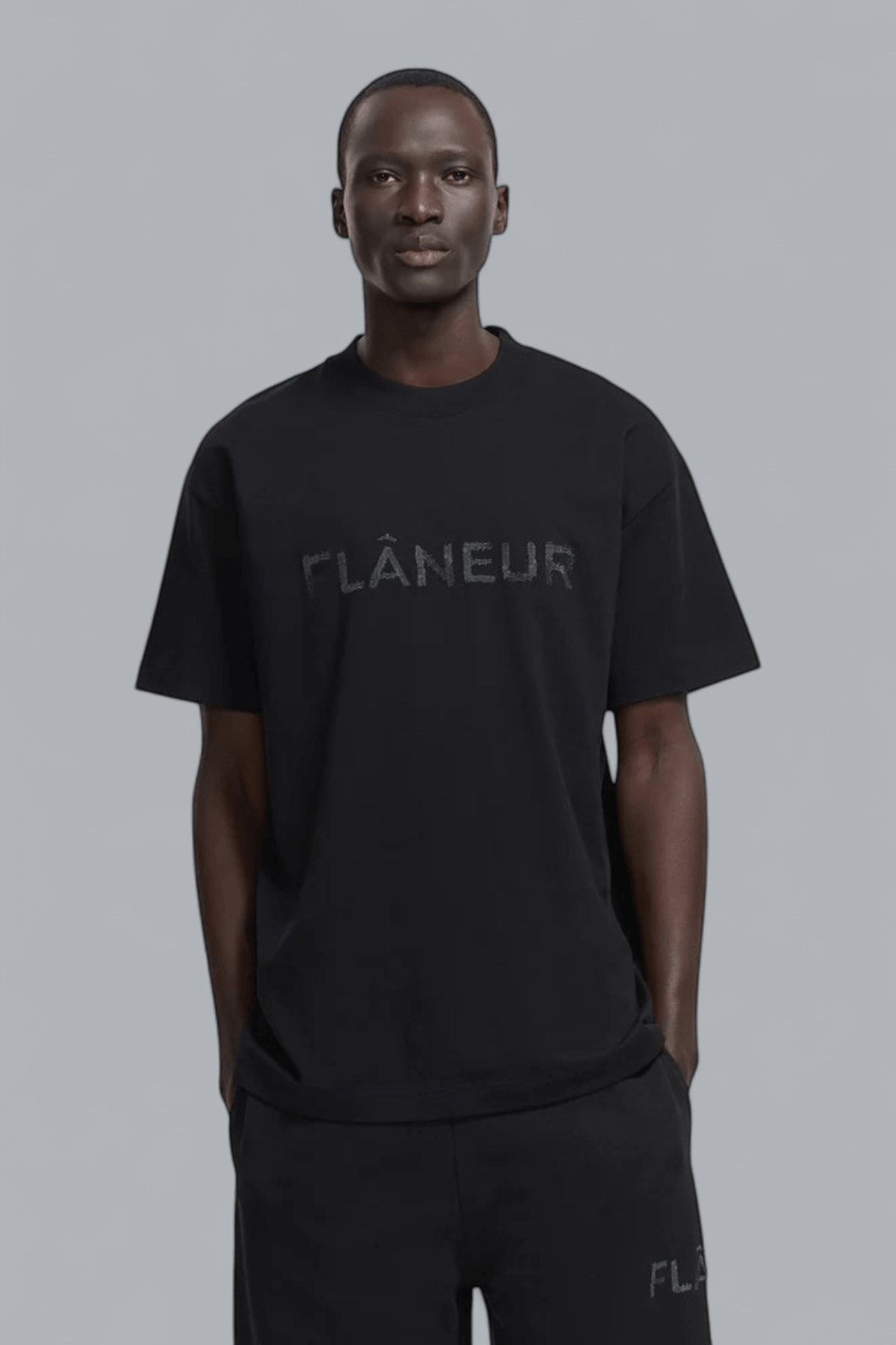STITCHED LOGO T-SHIRT